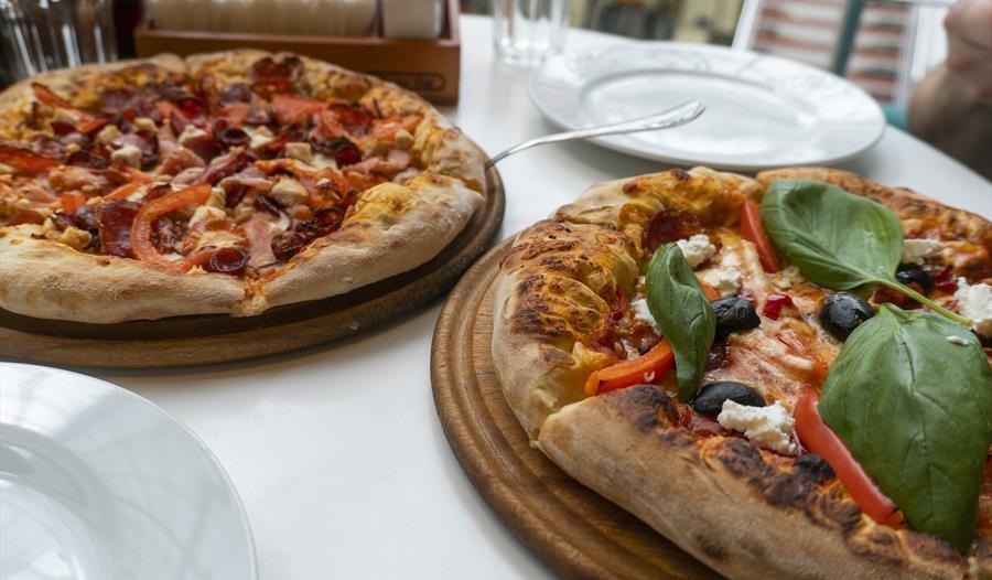 Donatellos Pizza & Pasta Restaurant Ampthill Experience Bedfordshire